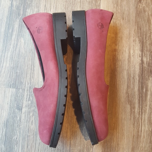 Timberland burgundy slip on loafers - Picture 4 of 8